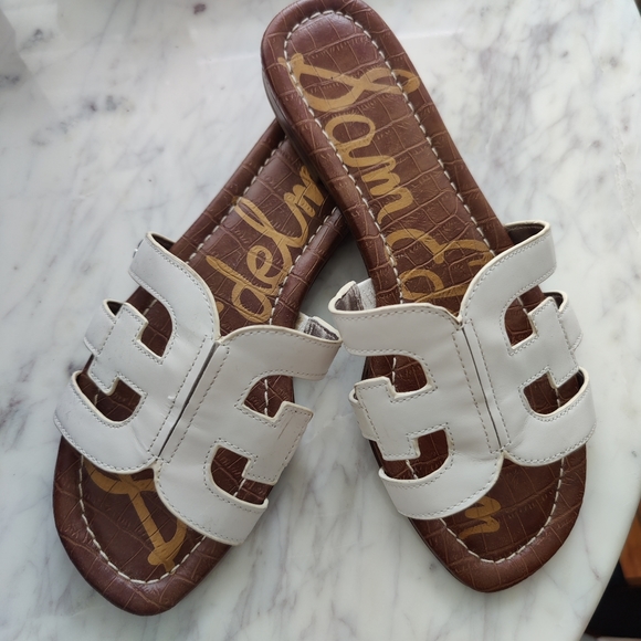 Sam Edelman white bay slide sandals - Picture 1 of 4